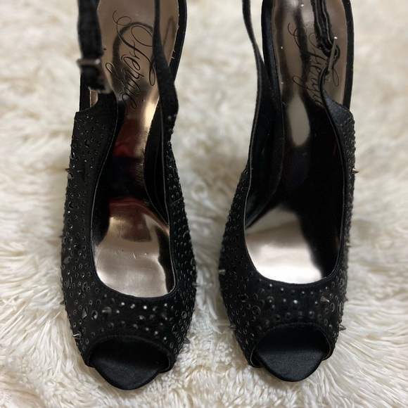 Unworn! Black rhinestone heels - Picture 3 of 4